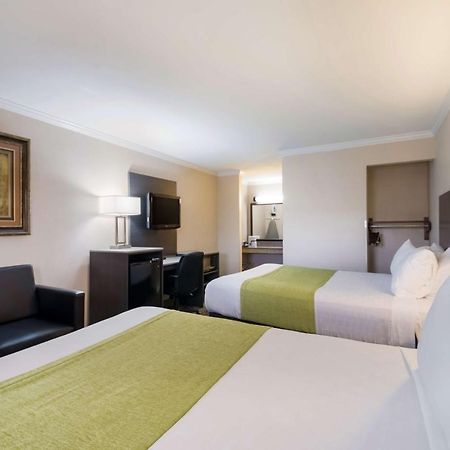 Surestay Hotel By Best Western Rockdale Zewnętrze zdjęcie