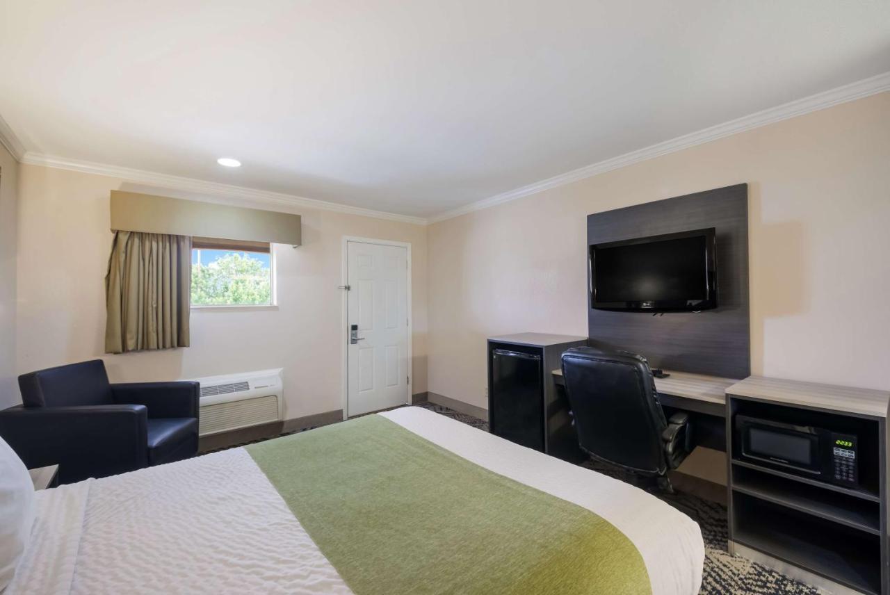 Surestay Hotel By Best Western Rockdale Zewnętrze zdjęcie