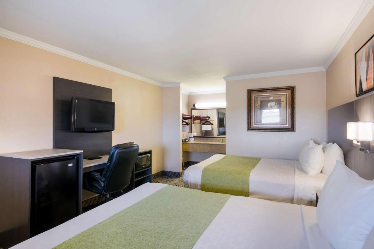 Surestay Hotel By Best Western Rockdale Zewnętrze zdjęcie